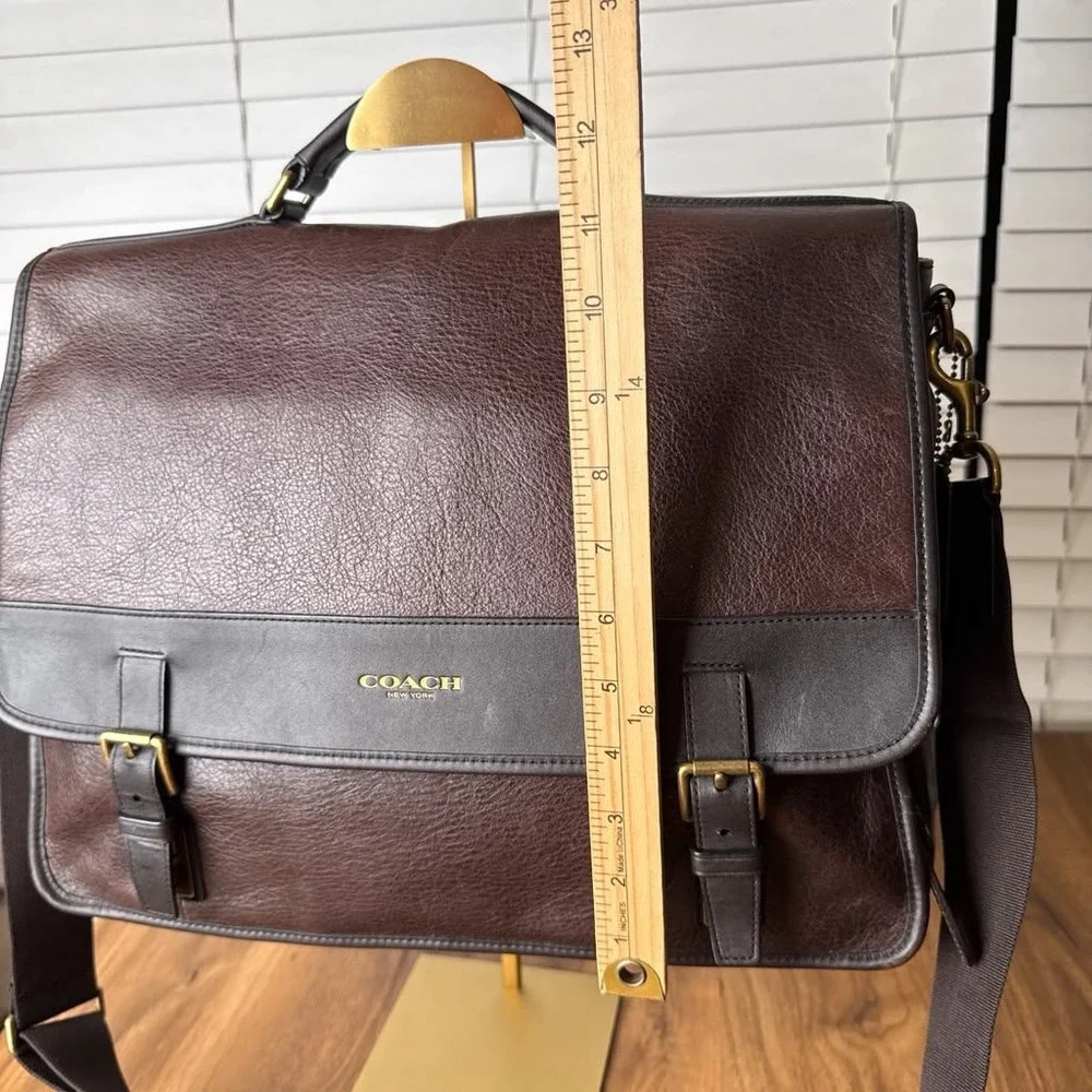 Coach Essex Messenger Briefcase Bag Brown Pebbled Leather Mens Satchel